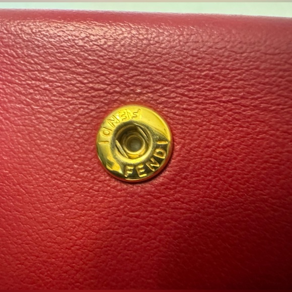 Fendi Peekaboo red leather trifold wallet.. - Picture 10 of 16